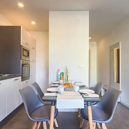 Apartament Barmel *